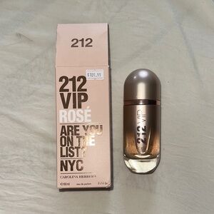 Carolina Herrera 212 VIP Rosé Eau de Parfum - Rose Gold